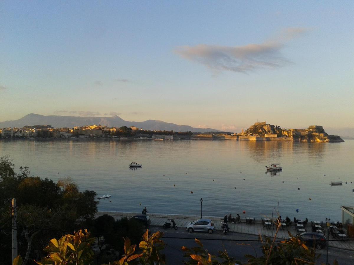 Garitsa Bay Apartment コルフ島 エクステリア 写真