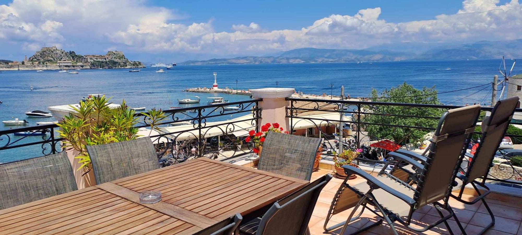 Garitsa Bay Apartment コルフ島 エクステリア 写真