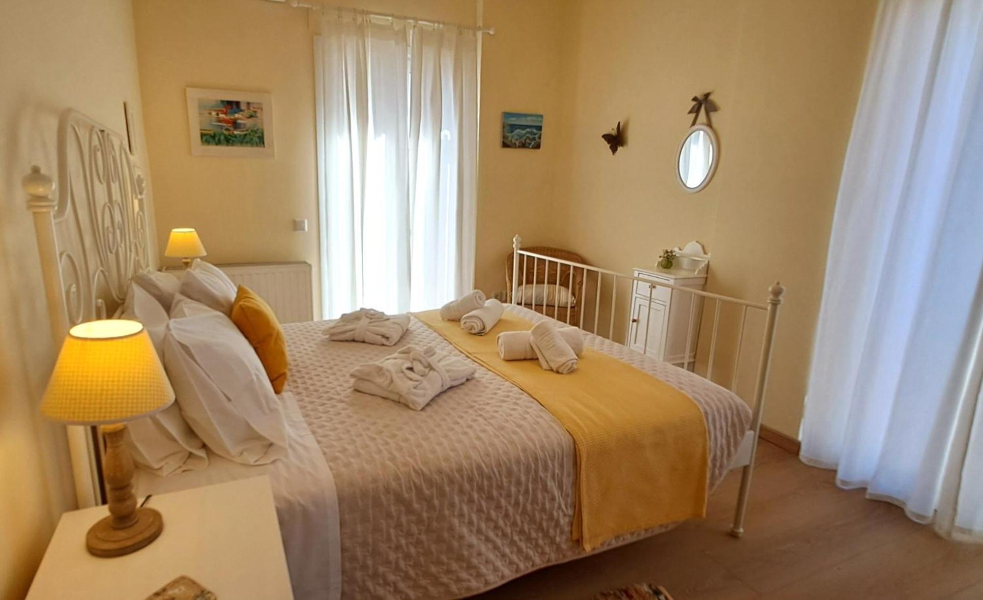 Garitsa Bay Apartment コルフ島 エクステリア 写真
